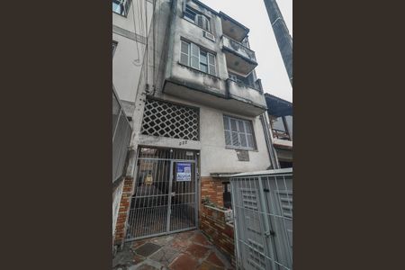 Fachada de apartamento para alugar com 2 quartos, 86m² em São Geraldo, Porto Alegre