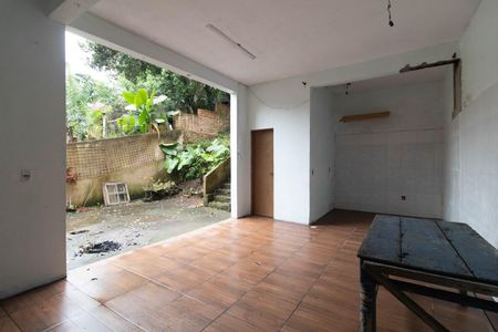 Quintal de casa para alugar com 4 quartos, 300m² em Glória, Porto Alegre