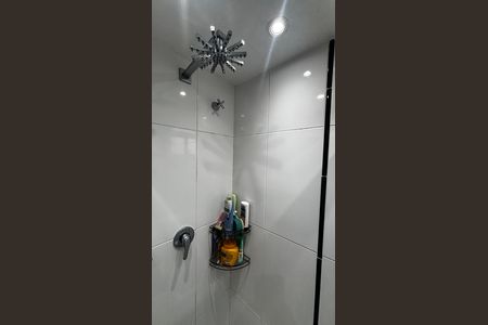 Apartamento à venda com 114m², 3 quartos e 2 vagas Apartamento à venda com 114m², 3 quartos e 2 vagasBanheiro da Suíte 1