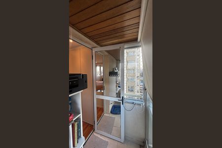 Apartamento à venda com 114m², 3 quartos e 2 vagas Apartamento à venda com 114m², 3 quartos e 2 vagasVaranda da Suíte 2