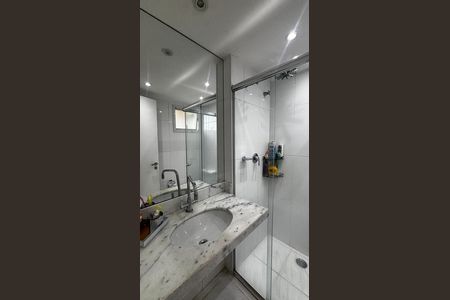 Apartamento à venda com 114m², 3 quartos e 2 vagas Apartamento à venda com 114m², 3 quartos e 2 vagasBanheiro da Suíte 1