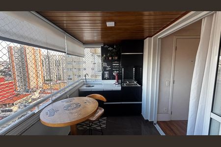 Apartamento à venda com 114m², 3 quartos e 2 vagas Apartamento à venda com 114m², 3 quartos e 2 vagasVaranda Sala