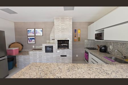 Casa de condomínio à venda com 560m², 6 quartos e 12 vagas Casa de condomínio à venda com 560m², 6 quartos e 12 vagasÁrea comum - Churrasqueira