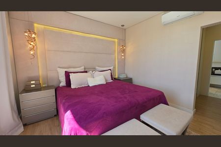 Casa de condomínio à venda com 560m², 6 quartos e 12 vagas Casa de condomínio à venda com 560m², 6 quartos e 12 vagasSuíte 2