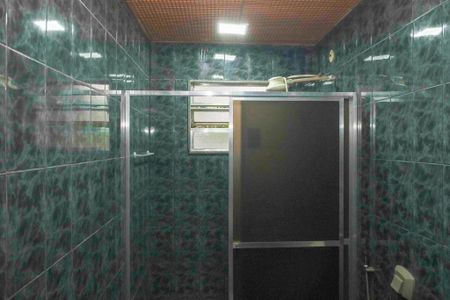Banheiro de casa para alugar com 2 quartos, 161m² em Guarani, Nova Iguaçu