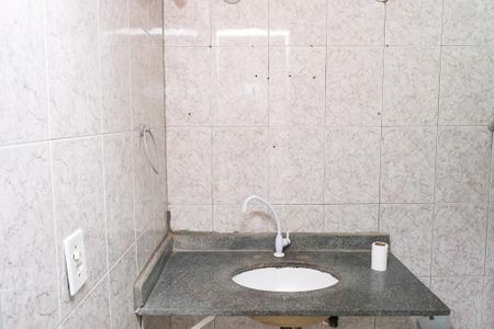Casa para alugar com 161m², 3 quartos e 1 vaga Casa para alugar com 161m², 3 quartos e 1 vagaBanheiro Suíte