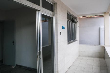 Casa para alugar com 161m², 3 quartos e 1 vaga Casa para alugar com 161m², 3 quartos e 1 vagaVaranda