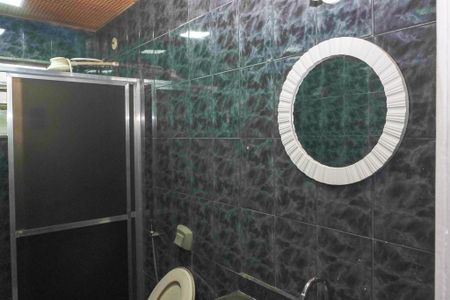 Casa para alugar com 161m², 3 quartos e 1 vaga Casa para alugar com 161m², 3 quartos e 1 vagaBanheiro