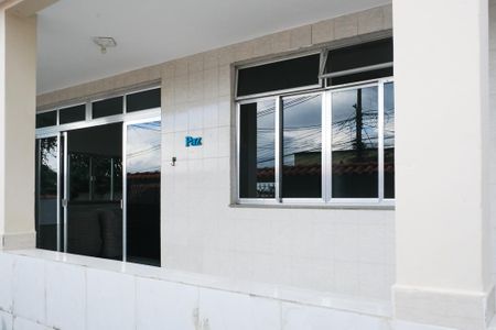 Casa para alugar com 161m², 3 quartos e 1 vaga Casa para alugar com 161m², 3 quartos e 1 vagaQuintal Frente