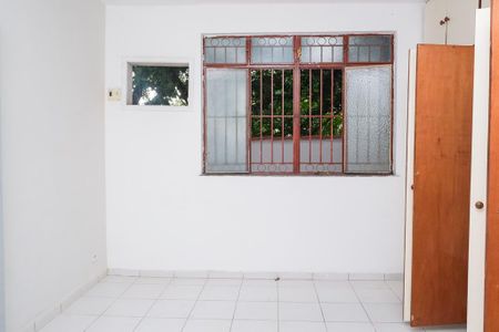 Casa para alugar com 161m², 3 quartos e 1 vaga Casa para alugar com 161m², 3 quartos e 1 vagaSuíte