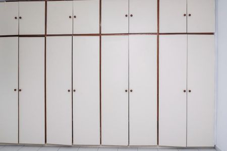 Casa para alugar com 161m², 3 quartos e 1 vaga Casa para alugar com 161m², 3 quartos e 1 vagaSuíte