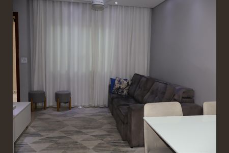 Sala de casa à venda com 2 quartos, 63m² em Vila Santa Clara, São Paulo