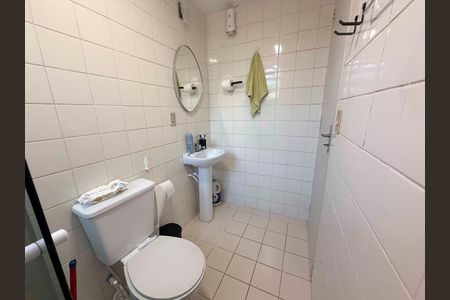 Banheiro de apartamento à venda com 2 quartos, 52m² em Bandeiras, Osasco