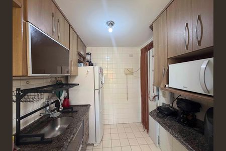 Apartamento à venda com 52m², 2 quartos e 1 vagaCozinha