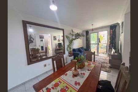 Apartamento à venda com 52m², 2 quartos e 1 vagaSala de Jantar