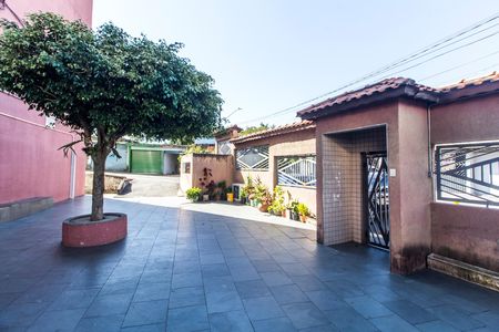 Área comum de apartamento para alugar com 2 quartos, 50m² em Conj. Hab. Pres. Castelo Branco, Carapicuíba