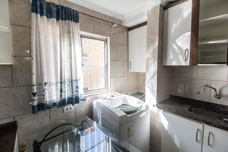 Área de Serviço de apartamento para alugar com 2 quartos, 50m² em Conj. Hab. Pres. Castelo Branco, Carapicuíba