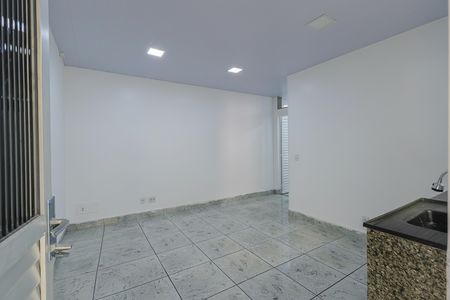 Kitnet/Studio para alugar com 1 quarto, 30m² em Fernão Dias, Belo Horizonte