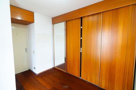 Apartamento à venda com 50m², 2 quartos e 1 vaga Apartamento à venda com 50m², 2 quartos e 1 vagaQuarto 1