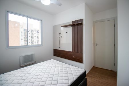Quarto 2 de apartamento para alugar com 2 quartos, 50m² em Vista Alegre, Rio de Janeiro