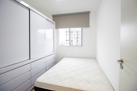 Quarto 1 de apartamento para alugar com 2 quartos, 50m² em Vista Alegre, Rio de Janeiro