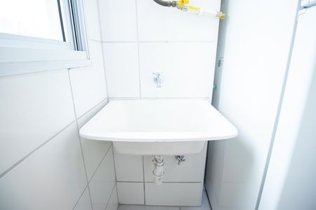 Apartamento para alugar com 50m², 2 quartos e 1 vaga Apartamento para alugar com 50m², 2 quartos e 1 vagaCozinha e Área de Serviço
