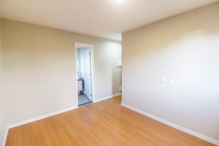 Suíte de apartamento para alugar com 1 quarto, 64m² em Jardim Maria Helena, Barueri