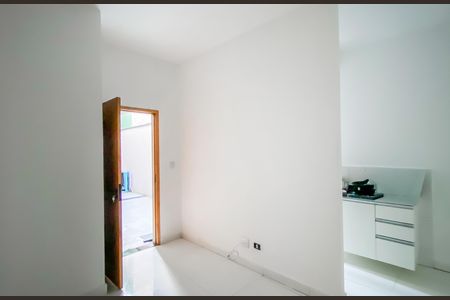 Sala  de apartamento para alugar com 2 quartos, 48m² em Vila Sao Geraldo, São Paulo