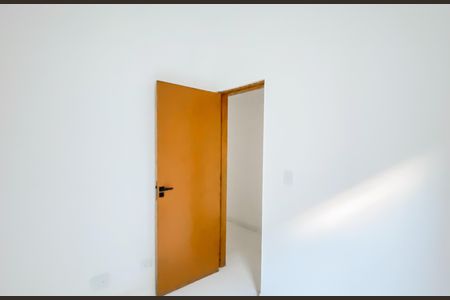 Quarto 1 de apartamento para alugar com 2 quartos, 48m² em Vila Sao Geraldo, São Paulo
