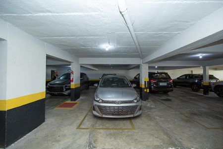 GARAGEM de apartamento para alugar com 3 quartos, 100m² em Gutierrez, Belo Horizonte