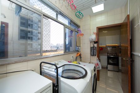 AREA DE SERVICO de apartamento para alugar com 3 quartos, 100m² em Gutierrez, Belo Horizonte