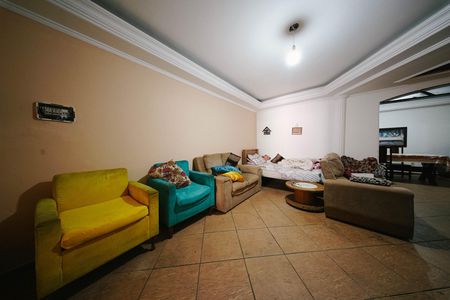 Sala de casa à venda com 5 quartos, 200m² em Jardim Belem, São Paulo