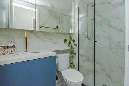 Banheiro de apartamento para alugar com 2 quartos, 39m² em Socorro, São Paulo