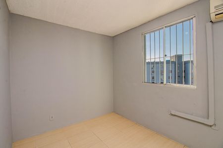 Quarto 1 de apartamento à venda com 2 quartos, 38m² em Jardim Dona Leopoldina, Porto Alegre