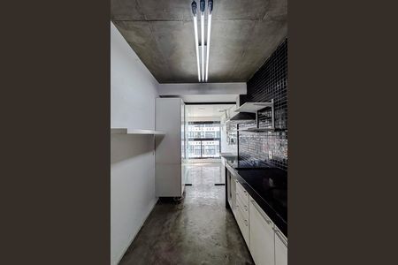 Cozinha de apartamento para alugar com 2 quartos, 70m² em Vila Regente Feijó, São Paulo