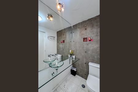 Banheiro de apartamento para alugar com 2 quartos, 70m² em Vila Regente Feijó, São Paulo