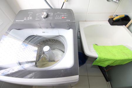 Apartamento para alugar com 60m², 2 quartos e 1 vagaÁrea de Serviço