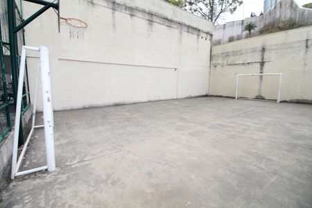Apartamento para alugar com 60m², 2 quartos e 1 vagaÁrea comum - Quadra Esportiva