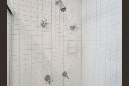Banheiro de kitnet/studio para alugar com 1 quarto, 37m² em Itaim Bibi, São Paulo