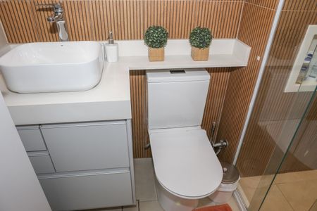 Apartamento para alugar com 41m², 2 quartos e sem vaga Apartamento para alugar com 41m², 2 quartos e sem vagaBanheiro