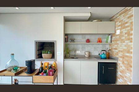 Apartamento à venda com 151m², 2 quartos e 3 vagas Apartamento à venda com 151m², 2 quartos e 3 vagasVaranda gourmet