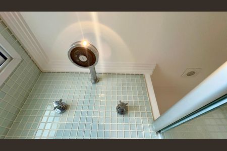 Apartamento à venda com 151m², 2 quartos e 3 vagas Apartamento à venda com 151m², 2 quartos e 3 vagasBanheiro