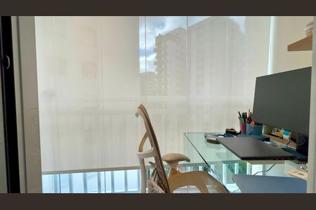 Apartamento à venda com 151m², 2 quartos e 3 vagas Apartamento à venda com 151m², 2 quartos e 3 vagasSuite