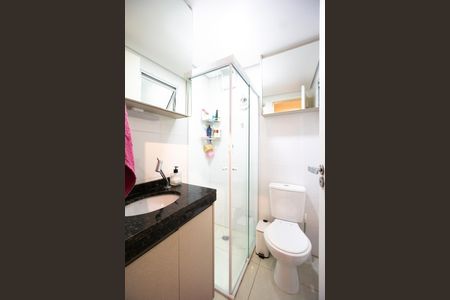 Banheiro  de apartamento à venda com 2 quartos, 38m² em Chácara Califórnia, São Paulo