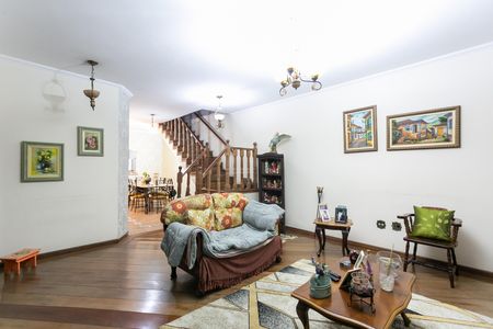 Casa à venda com 3 quartos, 210m² em Jardim Nossa Senhora do Carmo, São Paulo