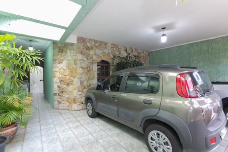 Garagem  de casa à venda com 3 quartos, 210m² em Jardim Nossa Senhora do Carmo, São Paulo