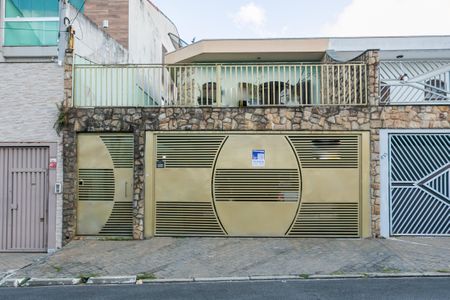 Fachada  de casa à venda com 3 quartos, 210m² em Jardim Nossa Senhora do Carmo, São Paulo