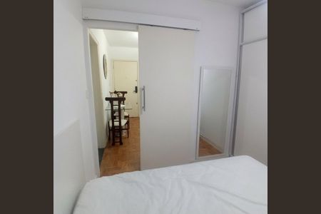Apartamento à venda com 34m², 1 quarto e sem vagaQuarto