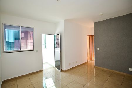 Apartamento para alugar com 3 quartos, 68m² em Parque das Acácias, Contagem