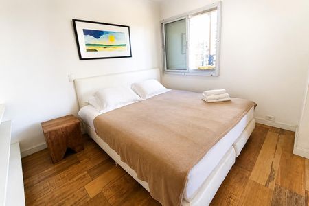 Dormitório de apartamento para alugar com 1 quarto, 50m² em Cerqueira César, São Paulo
